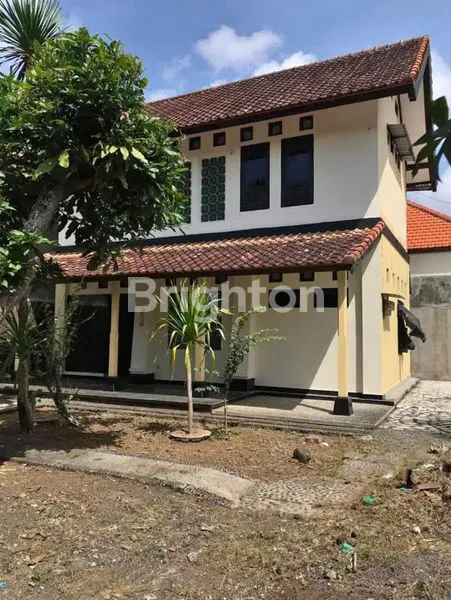 image RUMAH 3BR+1 PARKIR 2 MOBIL (1)