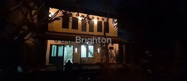 image RUMAH 3BR+1 PARKIR 2 MOBIL (4)