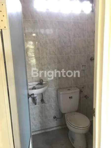 image RUMAH 3BR+1 PARKIR 2 MOBIL (5)