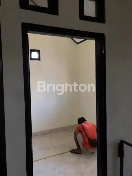 image RUMAH 3BR+1 PARKIR 2 MOBIL (7)