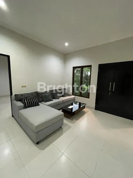 image RUMAH MANDIRI DEPAN TAMAN DE RIO DELATINOS BSD CITY (2)