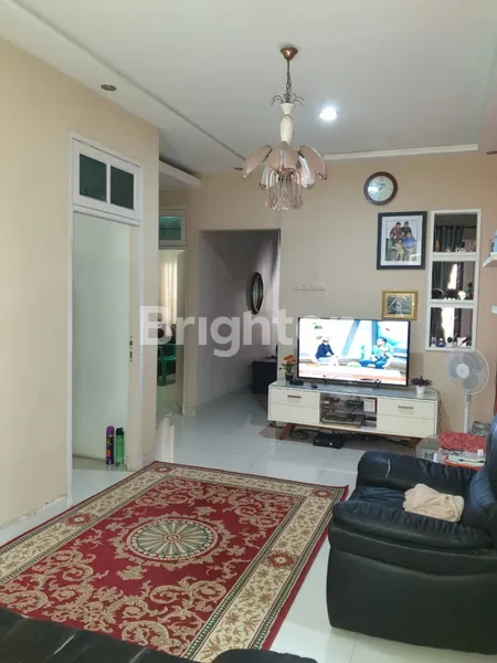 image DIJUAL CEPAT! RUMAH NYAMAN DI BINTARO PESANGGRAHAN JAKARTA SELATAN (5)