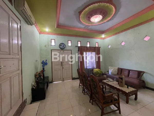 image RUMAH SIAP HUNI DENGAN 3 KAMAR DI SAMARINDA (1)