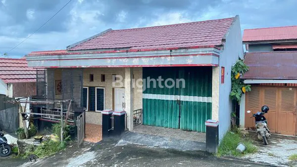 image RUMAH SIAP HUNI DENGAN 3 KAMAR DI SAMARINDA (8)