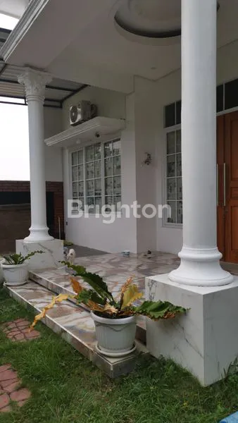 RUMAH MEWAH TAMAN RAFLESIA GRAHA PADMA