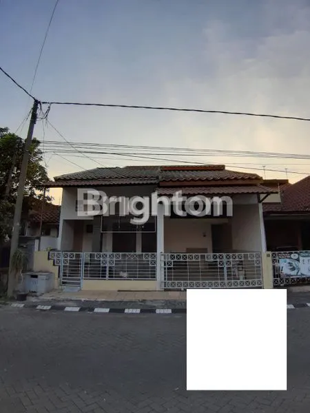 image RUMAH SIAP HUNI DI BABATAN PRATAMA (7)