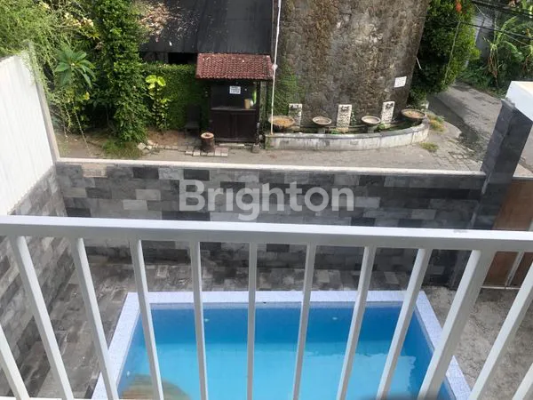 image VILLA 2 LANTAI DENGAN KOLAM RENANG DI SEMINYAK (6)