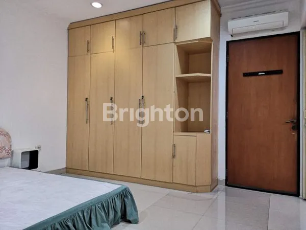 image RUMAH 3LANTAI KAVLING POLRI JELAMBAR GROGOL JAKARTA BARAT  (8)