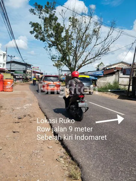 image RUKO PINGGIR JALAN RAYA DI PASAR PAGI ANTARA ALFAMART INDOMARET  TRANS KALIMANTAN KUBU RAYA (3)