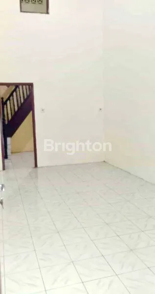 image RUMAH CANTIK DUA LANTAI (3)