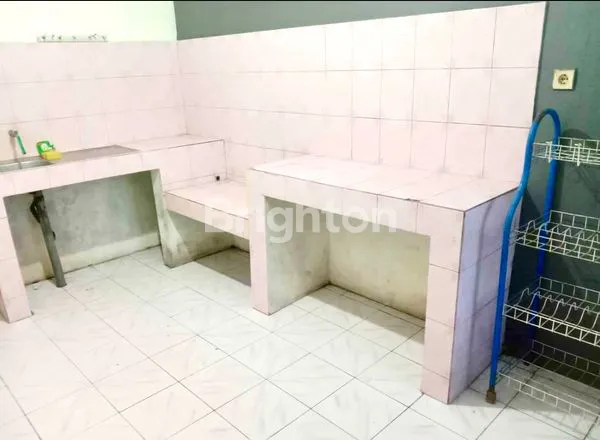 image RUMAH CANTIK DUA LANTAI (7)