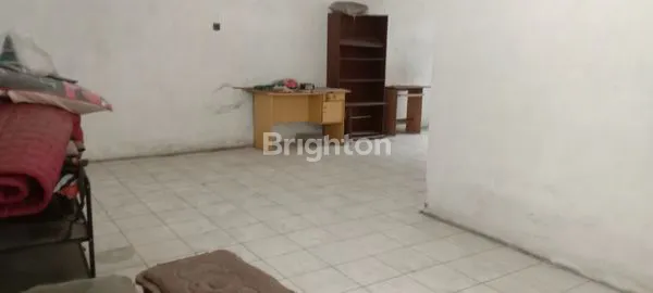 image TANAH PINGGIR JALAN ASPAL BONUS BANGUNAN LOKASI DEKAT PASAR KOTA GEDE JOGJA (5)