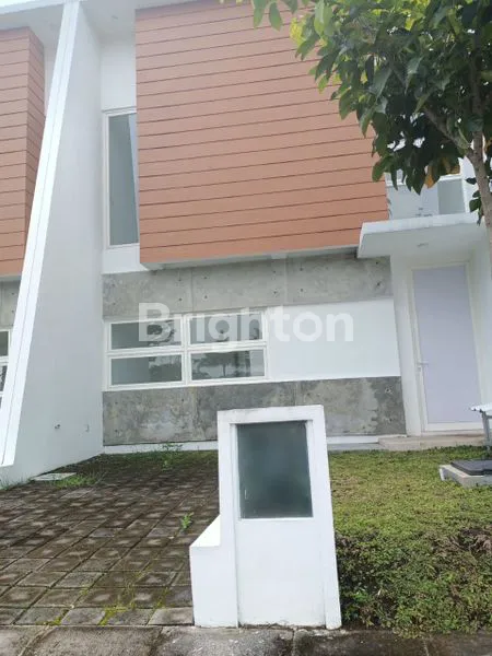 image RUMAH 2 LANTAI SIAP HUNI AMAYA HOME RESORT UNGARAN (2)