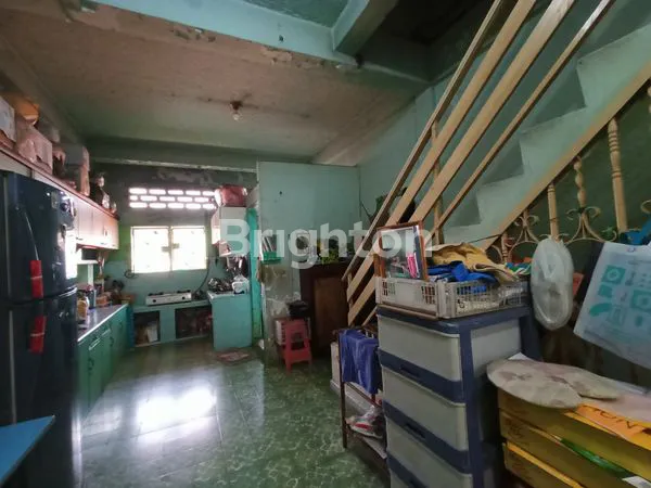 image RUKO 3 TINGKAT DI DAERAH PUSAT PASAR, MEDAN KOTA. (3)