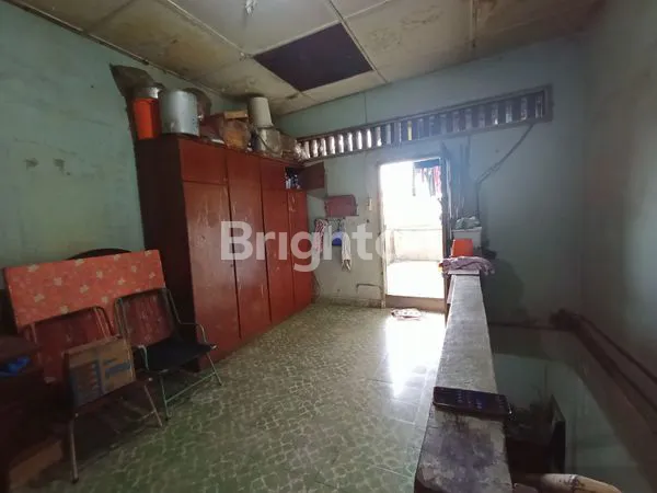 image RUKO 3 TINGKAT DI DAERAH PUSAT PASAR, MEDAN KOTA. (5)