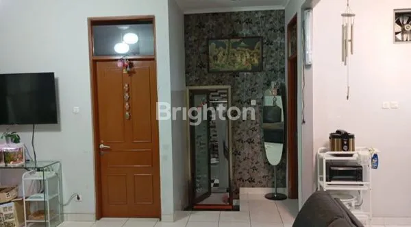 image RUMAH CANTIK TERAWAT NUSA HIJAU PERMAI CIMAHI  (7)