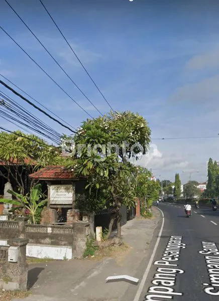 780 M2 TANAH DAN BANGUNAN DI LOKASI STRATEGIS