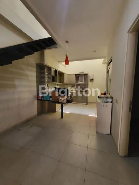 image RUMAH 2 LT SUDAH RENOV TOTAL DITAMAN UBUD LIPPO KARAWACI TANGERANG (4)