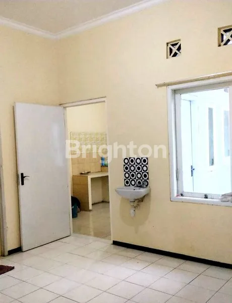 image RUMAH INDAH DAN MENARIK DI PERUMAHAN GRAHA DEWATA (3)