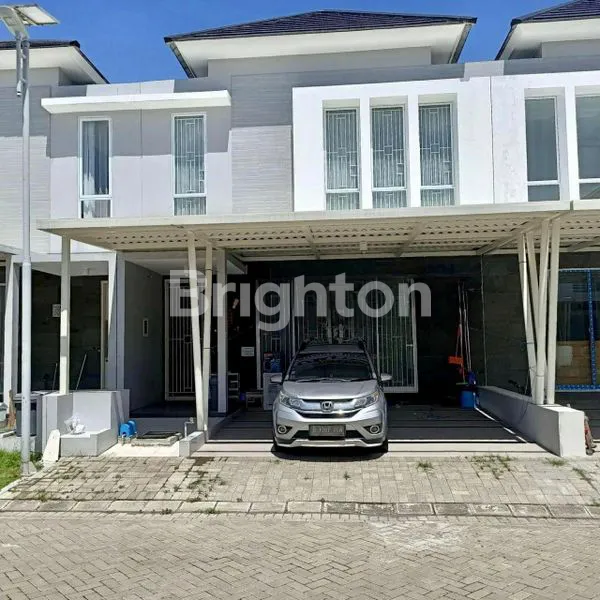 image RUMAH 2 LANTAI FURNISHED FULL DI ORCHARD CITRA GARDEN SIDOARJO (1)