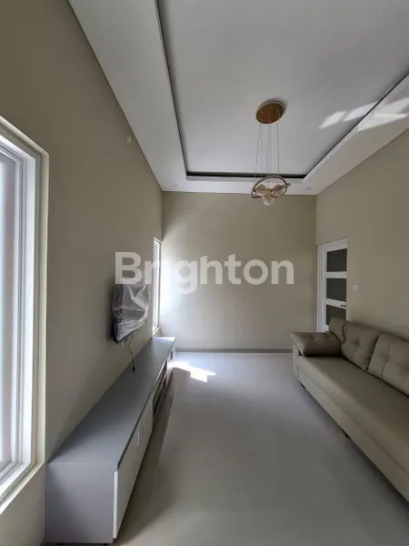 image RUMAH JOGJA UTARA DALAM PERUMAHAN ONE GATE SYSTEM,JALAN PAVING LEBAR 5 METER,JAKAL KM 13, DEKAT UII, FULL FURNISHED (2)