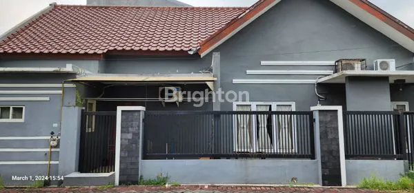 image DISEWAKAN RUMAH FULL FURNISHED WONOREJO DEKAT RUNGKUT SIAP PAKAI SELANGKAH DARI IPH,PERBANAS,STIKOM (1)