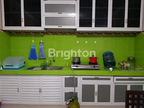 image DISEWAKAN RUMAH FULL FURNISHED WONOREJO DEKAT RUNGKUT SIAP PAKAI SELANGKAH DARI IPH,PERBANAS,STIKOM (4)