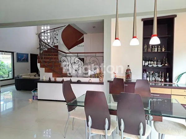 image TANAH DAN BANGUNAN JALAN RAYA JEMBER (6)