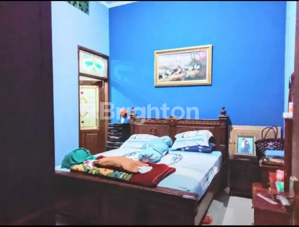 image RUMAH BAGUS SPEK TINGGI 1.5 LANTAI DI SAWOJAJAR KOTA MALANG (2)