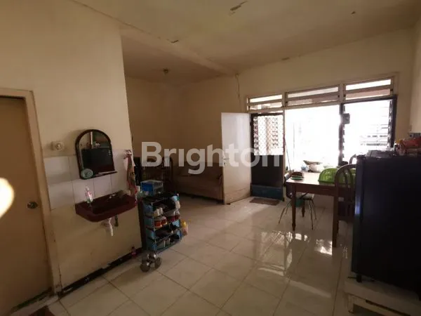 image RUMAH HITUNG TANAH MANYAR JAYA , LOKASI SANGAT BAGUS  (2)