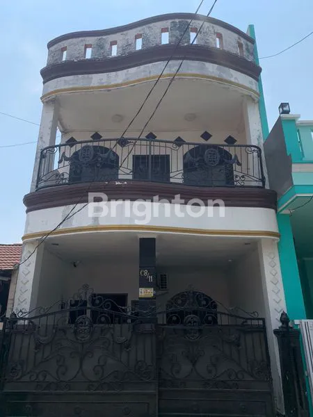 HUNIAN 3 LANTAI SEMI FURNISH DI BEKASI