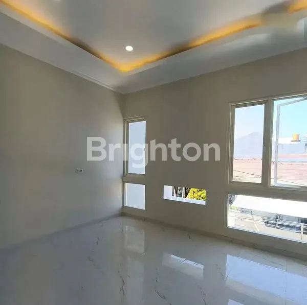 image RUMAH BARU 2 LANTAI NGINDEN INTAN TIMUR SIAP HUNI (3)