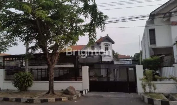 RUMAH PUSAT KOTA SURABAYA JL ANJASMORO