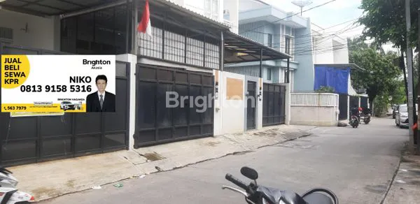 image RUMAH BARU 3LANTAI,LB 144M2,SHM,JALAN 2 MOBIL,GARASI 1 MOBIL,SELANGKAH PASAR DAN MALL (4)