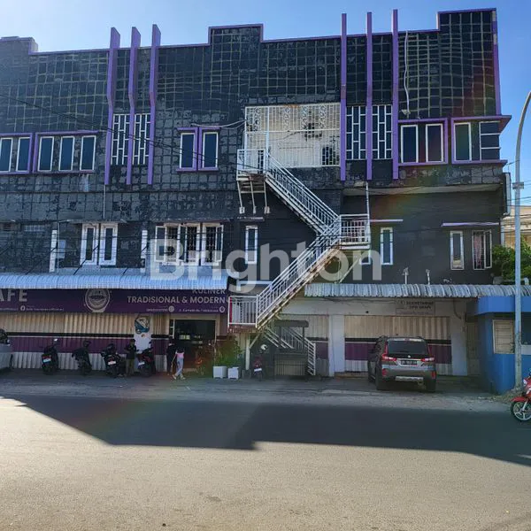 TOKO & PABRIK KUE BERPRODUKSI