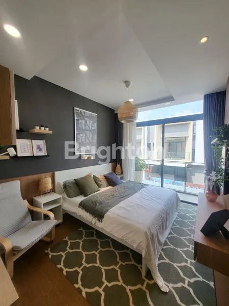 image RUMAH MODERN FULL FURNISHED TANAKAYU CHAVA (7)