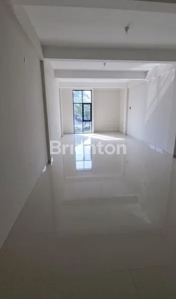 image RUKO BARU GRESS NOL JALAN MERR PARKIRAN LUAS EASTON SQUARE MERR (3)