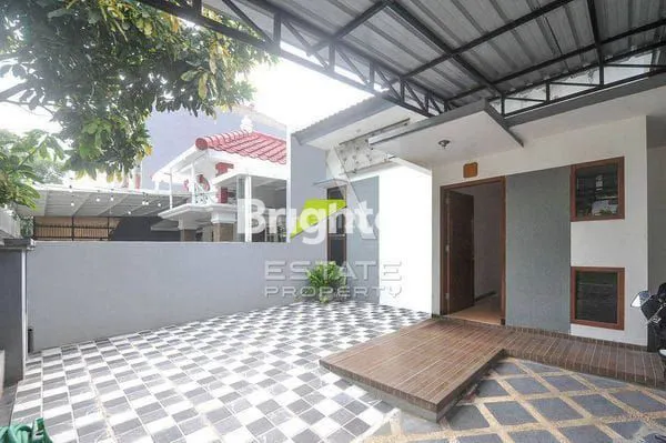 image RUMAH DI TELAGA GOLF ARAYA MALANG (2)