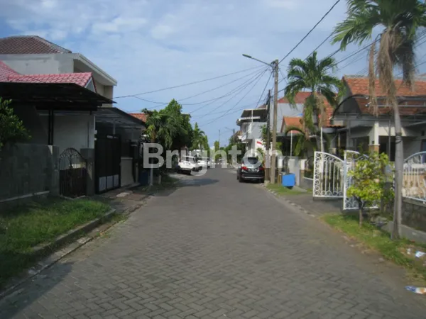 image DISEWAKAN RUMAH SIAP HUNI 2 KAMAR DI BABATAN PRATAMA, WIYUNG, SURABAYA (3)