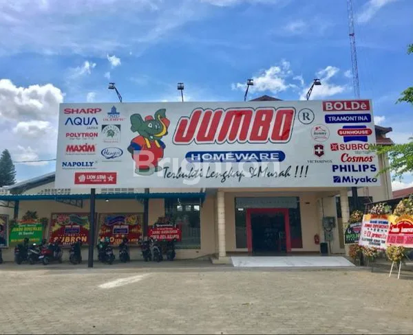 TURUN HARGA!!!TEMPAT USAHA LUAS, SANGAT STRATEGIS