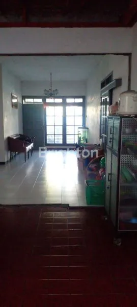image RUMAH SECOND TERAWAT DI DAERAH WARU SIDOARJO (2)