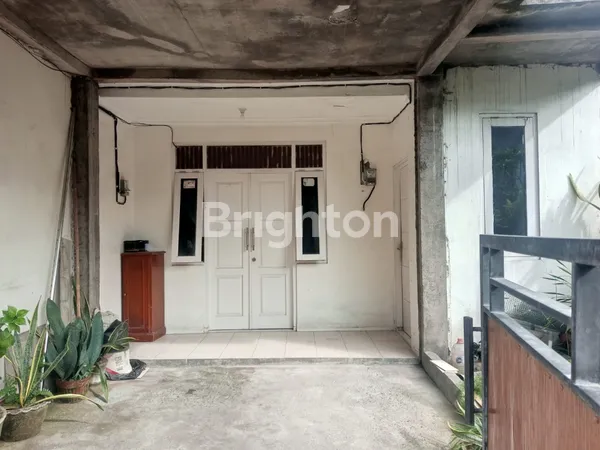 image TAMAN GRIYA JIMBARAN BALI SIAP HUNI DEKAT PSAR MEGWI, JALAN RAYA (3)