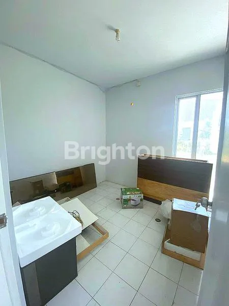 image YANG DICARI RUMAH POSISI HOOK BUNTU TANAH LUAS, SIAP HUNI DEKAT BOTANIA & BANDARA HANG NADIM (8)