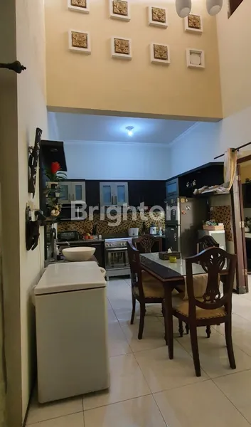 image RUNGKUT ASRI SELANGKAH DARI MERR SIAP HUNI MINIMALIS (7)