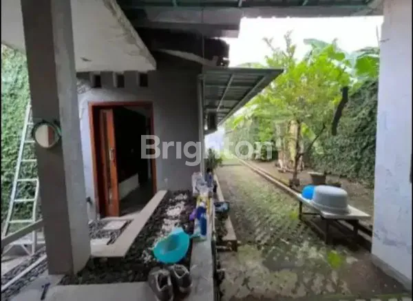 image RUMAH DI JL SIWALAN KERTO  (4)