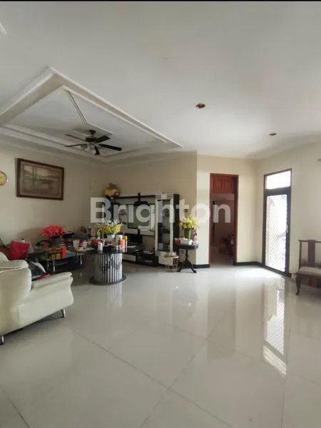 image SIAP HUNI RUMAH 2 LANTAI DHARMAHUSADA PERMAI DEKAT GALAXY MALL (1)