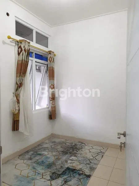 image HUNIAN NYAMAN DAN ASRI DALAM KOMPLEK (5)