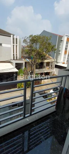 image RUMAH BARU SIAP HUNI BEBAS BANJIR TAMAN RATU (5)