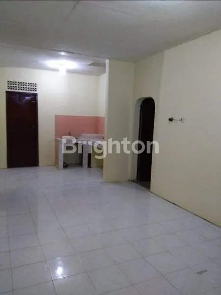 image RUMAH SOLOBARU HITUNG TANAH !! PASTI BEST DEAL LAH !! (4)