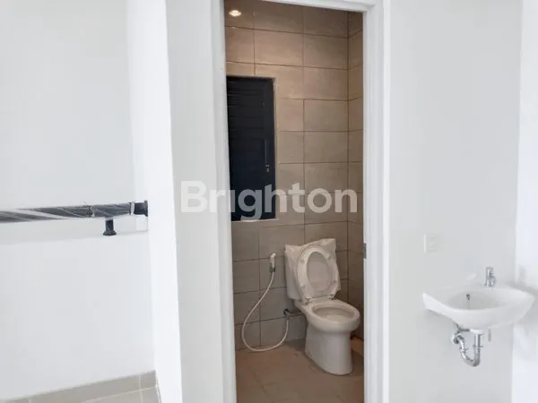 image BSB RUKO 2 LANTAI HOOK STRATEGIS DEPAN ATM FOODCOURT PASAR MODERN SEMARANG (6)